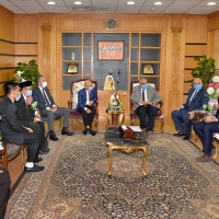 Mansoura University welcomes members of the Indonesian embassy to increase mutual cooperation
